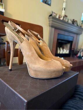 Gucci Tan Suede Peep-Toe Slingback Platform Heels